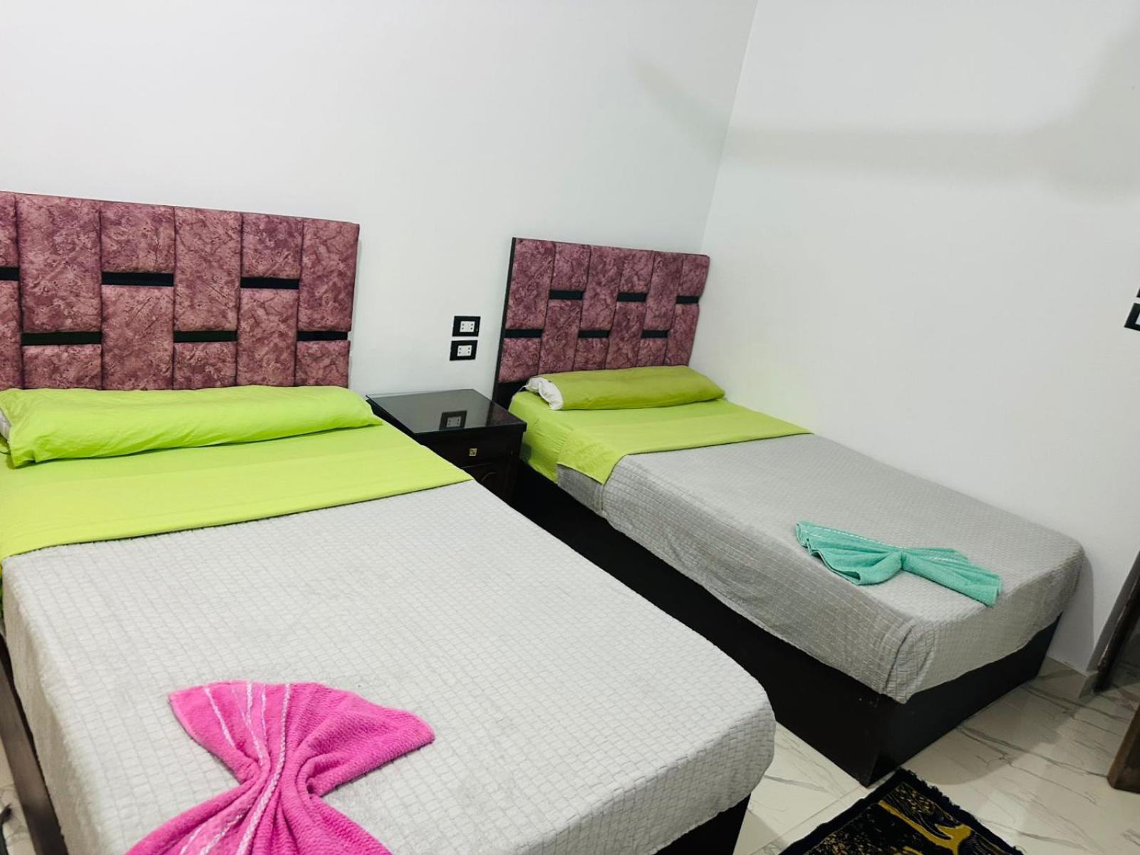 Mostafa Jamaica Guesthouse Асуан Стая снимка
